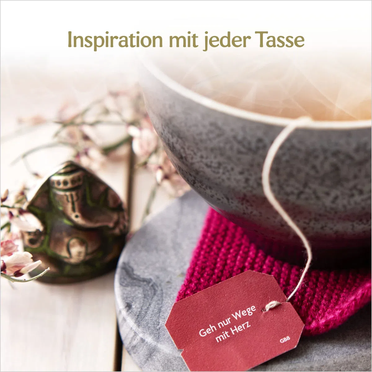 Yogi Tea Finest Selection - 9 Bestseller Teesorten: Classic, Ingwer-Zitrone, Glückstee, Sweet Chai, Frauen Power, Wohlfühl Tee, Halswärmer, Schoko und Grüntee Matcha Zitrone, 6x18 Beutel