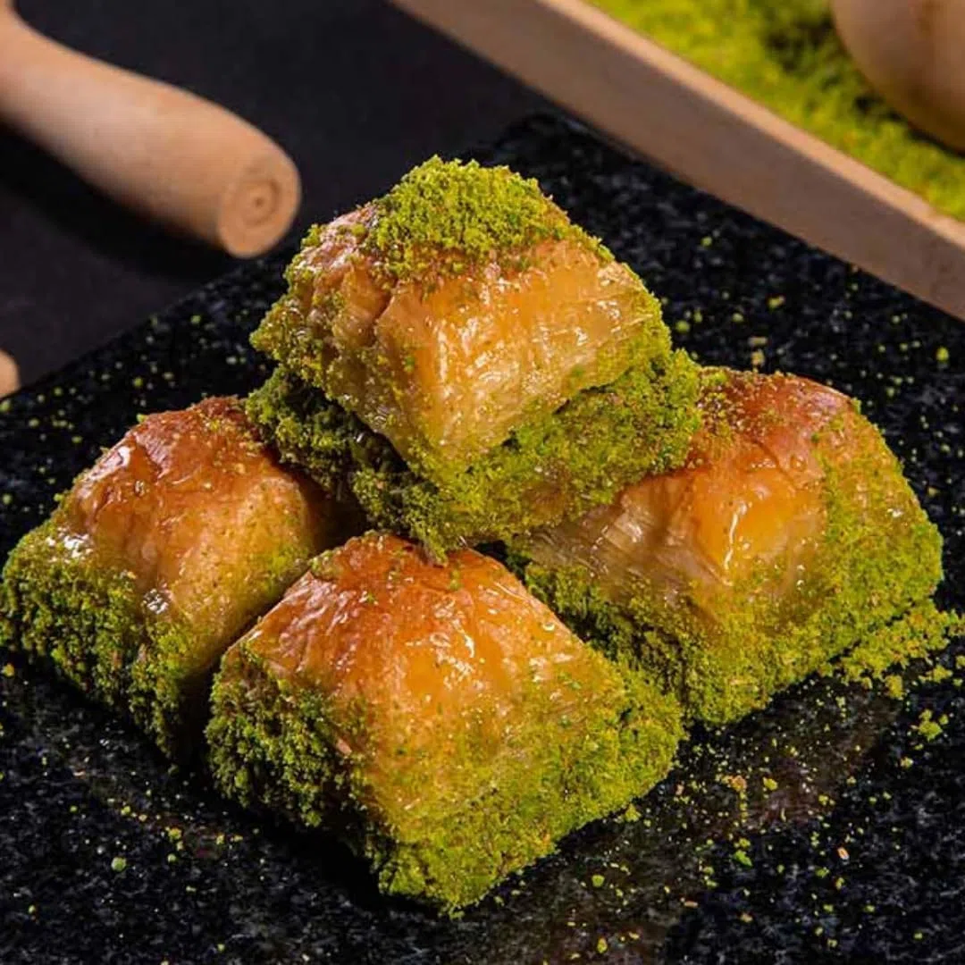 Öz Yufka Filo-Teigblätter für Baklava Teigblätter Täglich frischer Teig - Frisches Gebäck, Filoteig 480 Gramm, 2 Er