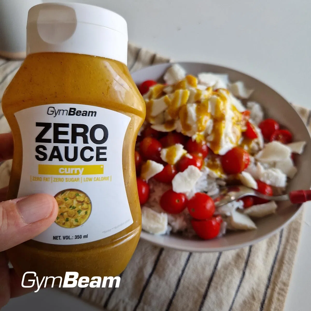 GymBeam ZERO SAUCE Curry - Leckere Sauce ohne Zucker und Kalorien, ideal für Diäten, süßlich-würziger Geschmack, orientalisches Aroma, fettfreie Sauce ohne Kalorien, 350 ml