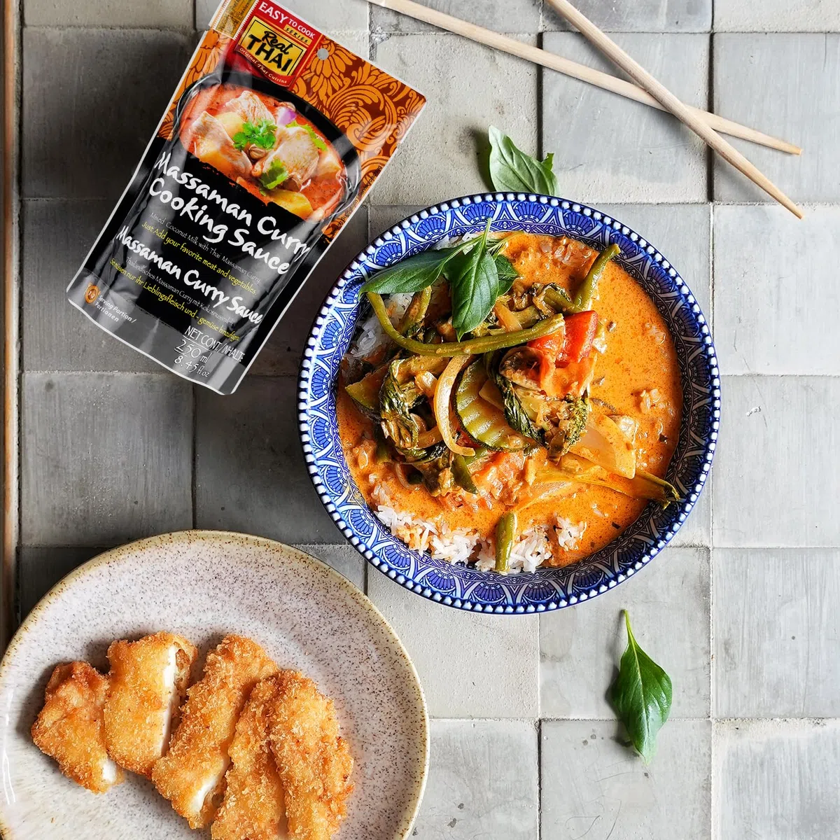 Real Thai Massaman Curry Sauce 250ml – 5er Pack – Authentische Thailändische Currysauce mit Kokosnussmilch – Fertigsauce ohne Zusatzstoffe – Original Thai Curry, Würzsauce für Asiatische Gerichte | Authentische Thailändische Currysauce mit Kokosnussmilch