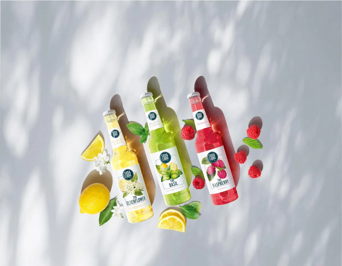 Soda Libre | The Basil | Alkoholfreies Erfrischungsgetränk | Basilikum und Zitrone | 6% Fruchtgehalt | Perfekt als Filler mit Gin | 12 x 330ML
