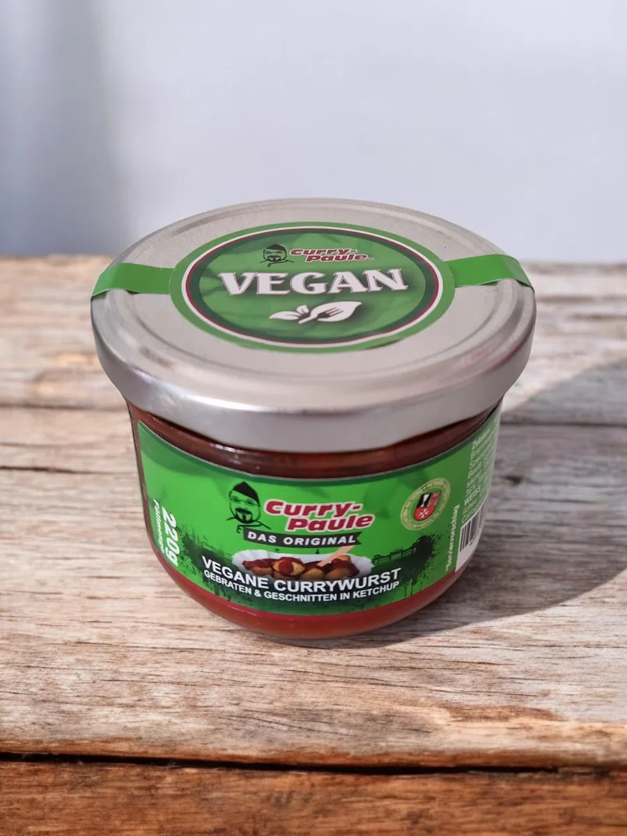 6x Vegane Currywurst im Glas in Original Gewürzketchup von Curry-Paule +++ VEGAN +++ 6 er Pack (6x220g) - Fertiggericht super lecker - nur erwärmen & genießen