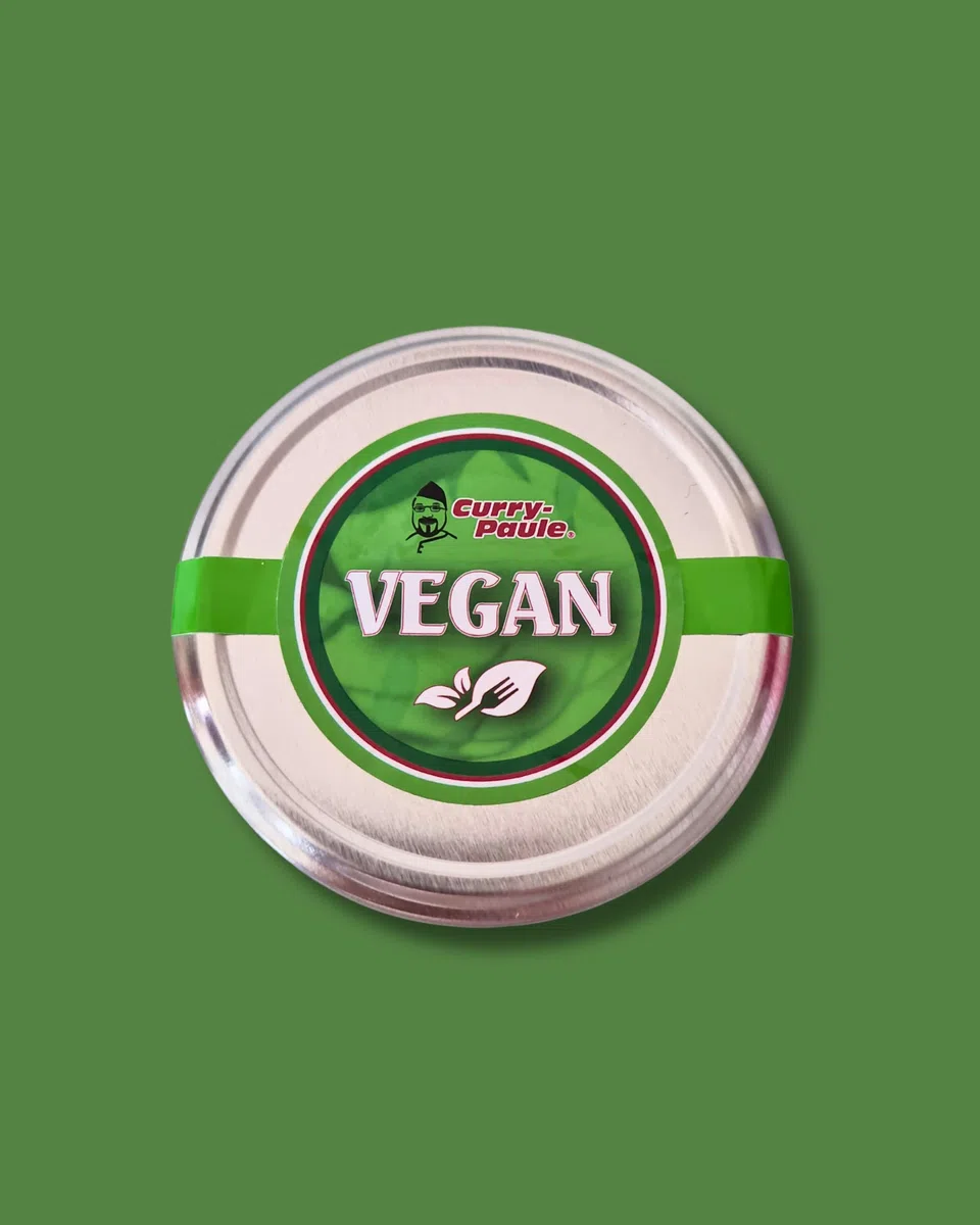 6x Vegane Currywurst im Glas in Original Gewürzketchup von Curry-Paule +++ VEGAN +++ 6 er Pack (6x220g) - Fertiggericht super lecker - nur erwärmen & genießen