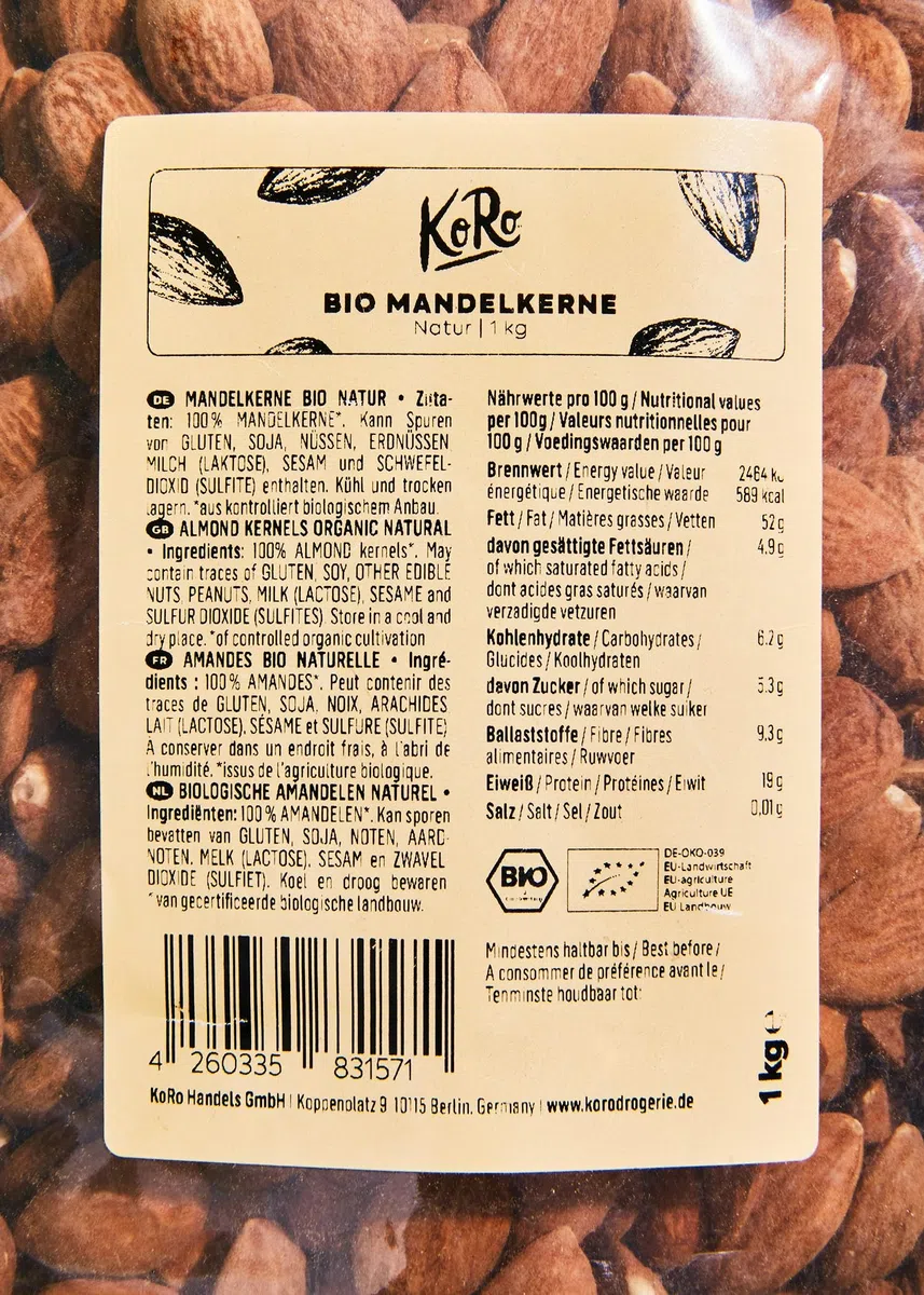 KoRo - Bio Mandelkerne 1 kg - Proteinquelle - Hoher Ballaststoffgehalt - Mild-süß & knackig
